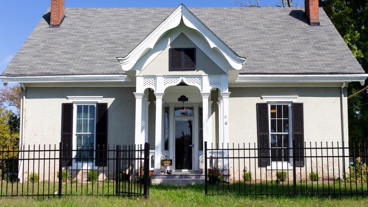 Hello from the Galena Digital Branch! The Floyd County Library